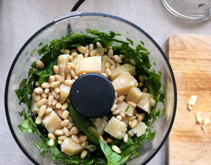 pesto ingredients