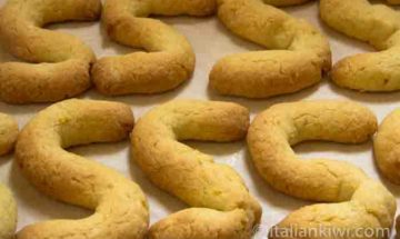 Venetian Butter Cookies (Bussolai Buranei)