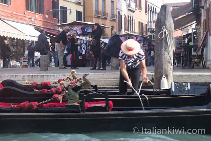 Gondolier, Venice