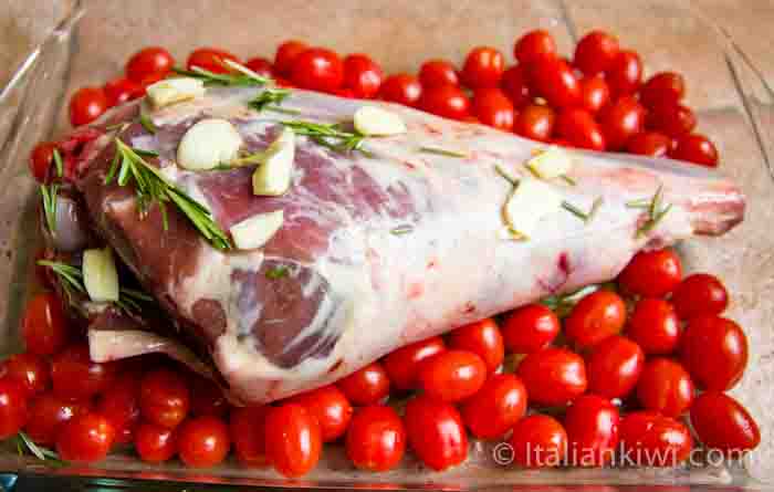 Lamb coated with garlic and rosemary