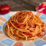 Spaghetti all'amatriciana with tomatoes, bacon and chillis
