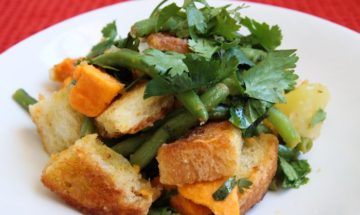 Potato Salad With Green Beans and Bruschetta Bread