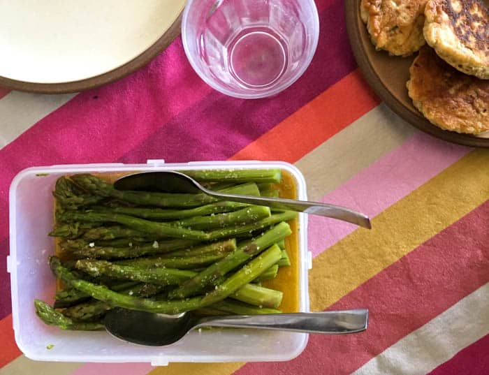 Asparagus salad Italian Kiwi