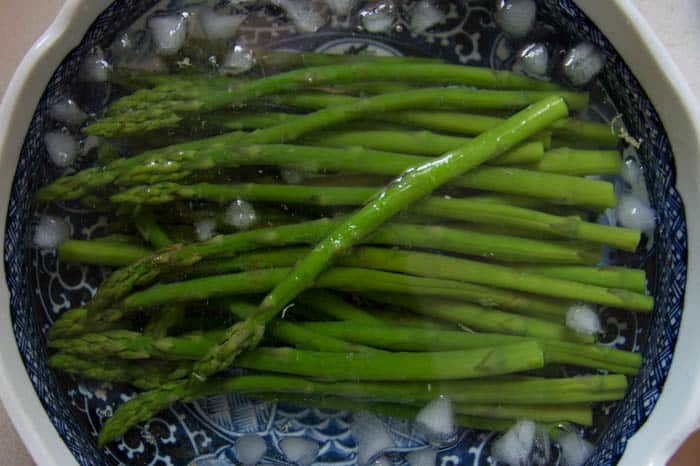 Asparagus in iced water