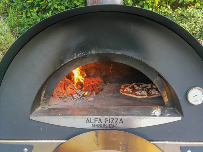 Wood-fired Alfa Pizza pizza oven